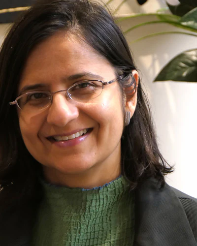 Portrait of Dr Renuka Bathija